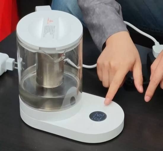 rbo4Pro:烧水壶插手机上取电开元棋牌王腾爆改REDMI Tu(图1) rbo4Pro:烧水壶插手机上取电开元棋牌王腾爆改REDMI Tu(图1)